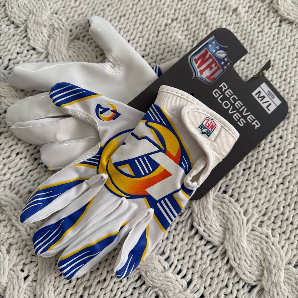 LA RAMS NFL receiver gloves